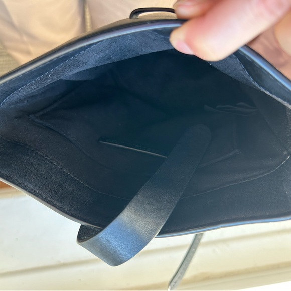 Rebecca Minkoff studded bucket bag with extra shoulder strap - Picture 6 of 6